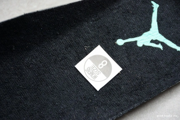  Retro 11 528895-145 'Emerald' Jordan AIR 528895-145 Low 0407